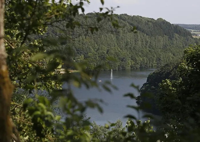 Vakantiehuis Mit Garten Im Naturpark Suedeifel By Interhome Biersdorf