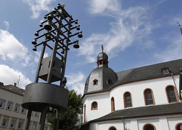 Vakantiehuis Mit Garten Im Naturpark Suedeifel By Interhome